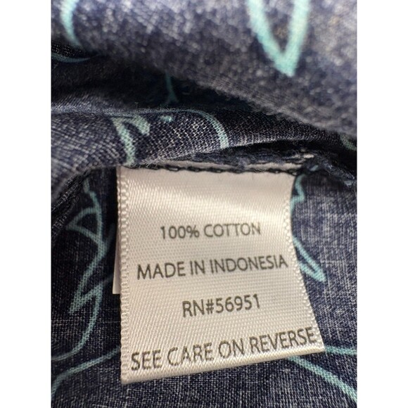 Peanut & Ollie Boys Short Sleeve Shark-Print Shirt Button Down Size: 6/9 M - Picture 4 of 8